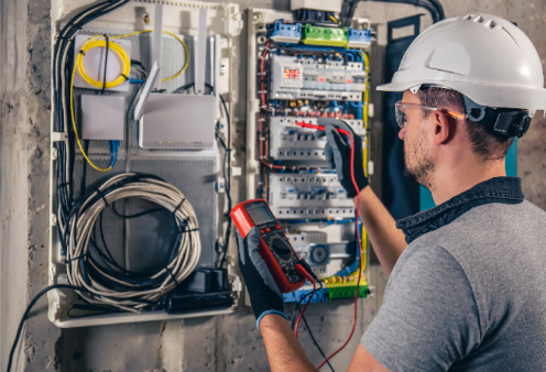 CIEN AÑOS SOSTENIENDO EL EJERCICIO PROFESIONAL ELÉCTRICO EN ARGENTINA